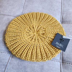 NWT Babo Knitted Acrylic and Wool Blend Beanie